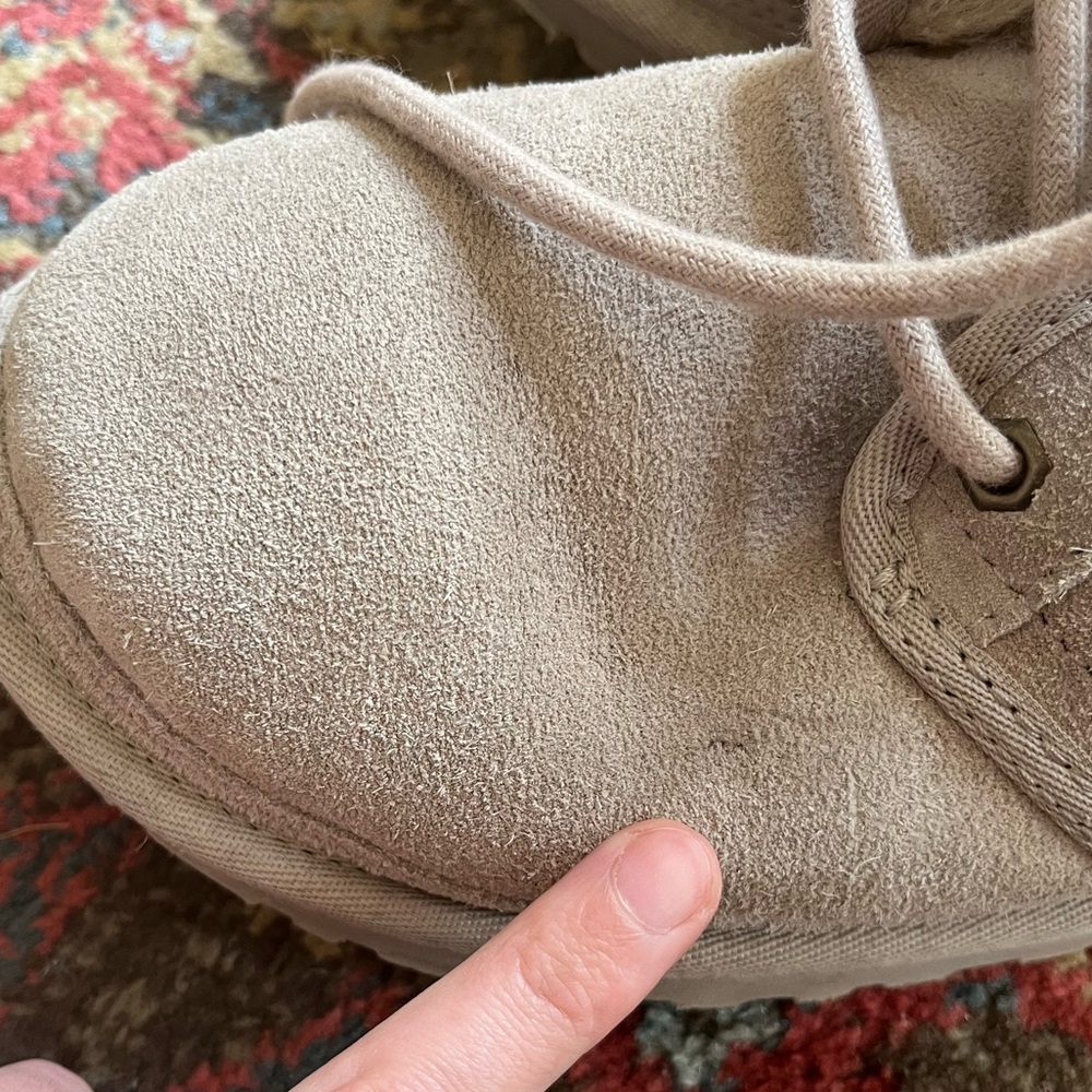 Final price 💕EUC UGG Neumel Chukka boots - Picture 3 of 6